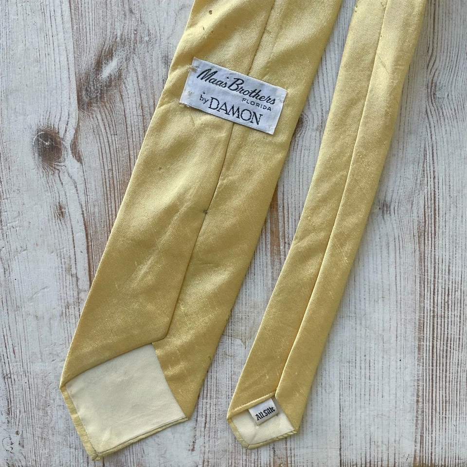 Corbata Pinup Niña Desnuda Años 40 Años 50 Striptease Novedad VERDADERA VINTAGE pintada Foto 4 de 4