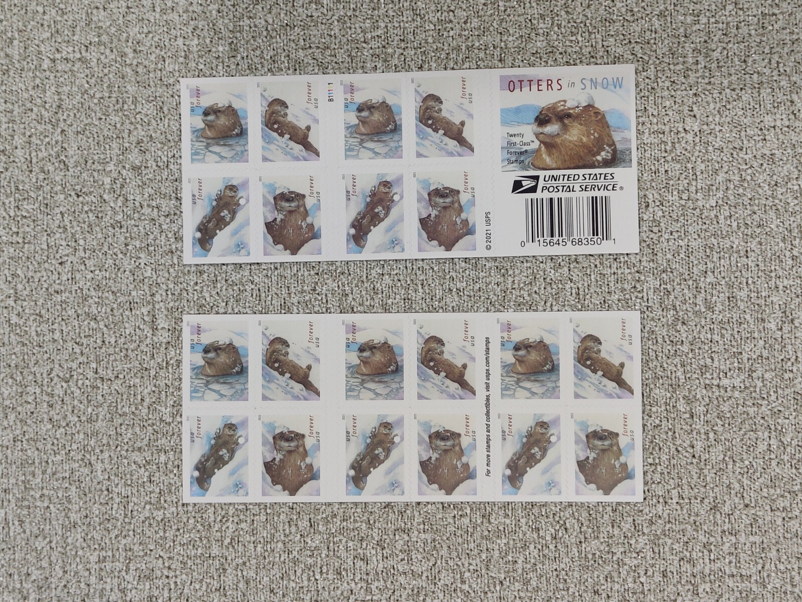 BOOKLET of 100 USPS Otters in Snow Self-Adhesive Forever Stamps (5