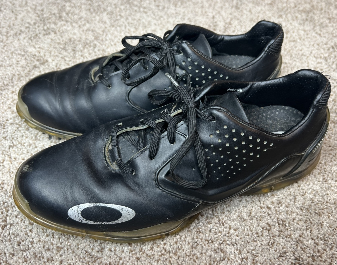 Oakley Carbon Pro Black Golf Shoes Mens Size 8 Leather Cleats