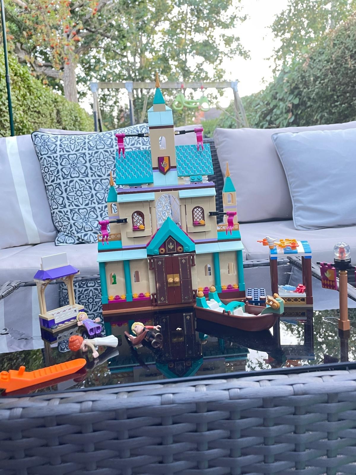 LEGO Disney Princess: Arendelle Castle Village (41167)