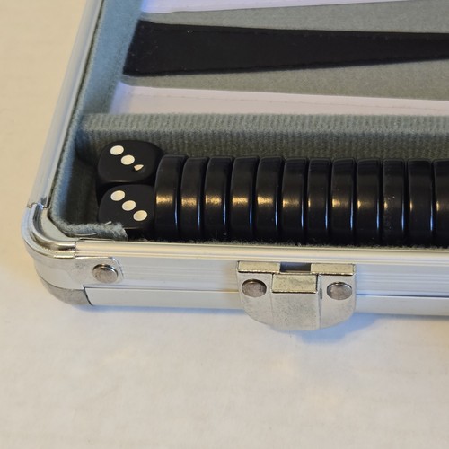 Toys R Us Pavilion Backgammon Game Metal Brief Case w/1" Checkers **COMPLETE** - Picture 5 of 10
