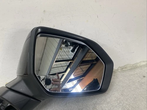 2020-2022 Hyundai Palisade OEM Blind Spot Right Mirror