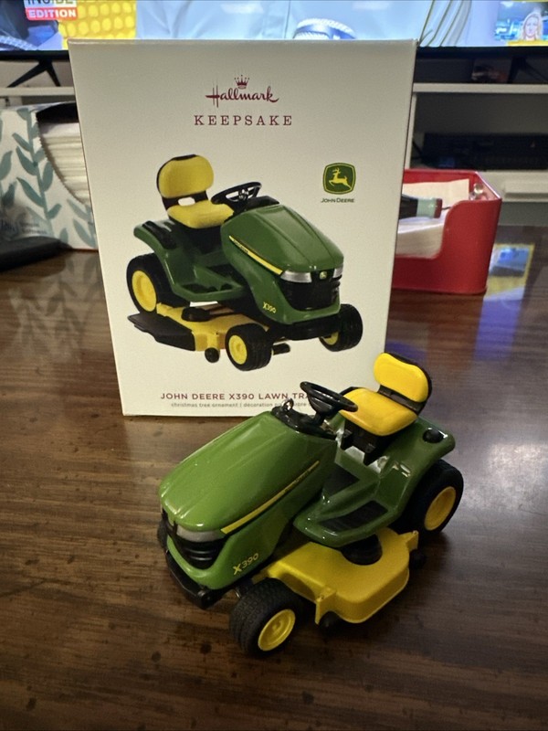 2019 Hallmark Keepsake John Deere X390 Lawn Tractor Ornament