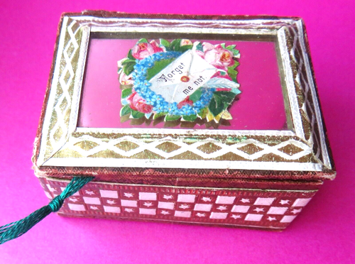ANTIQUE LOVELY MIRROR TOP FOLD OUT NEEDLE HOLDER,FLORAL "FORGET ME NOT"