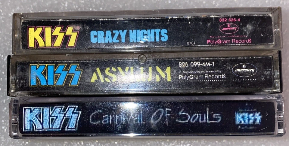 Kiss Cassette Tape Lot 3 Tapes Asylum, Crazy Nights, Rare Carnival Of Souls - Image 3 of 3