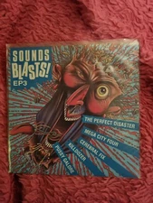 Sounds Blasts! EP3 7" The Perfect Disaster Mega City Four Cerebral Fix, VG