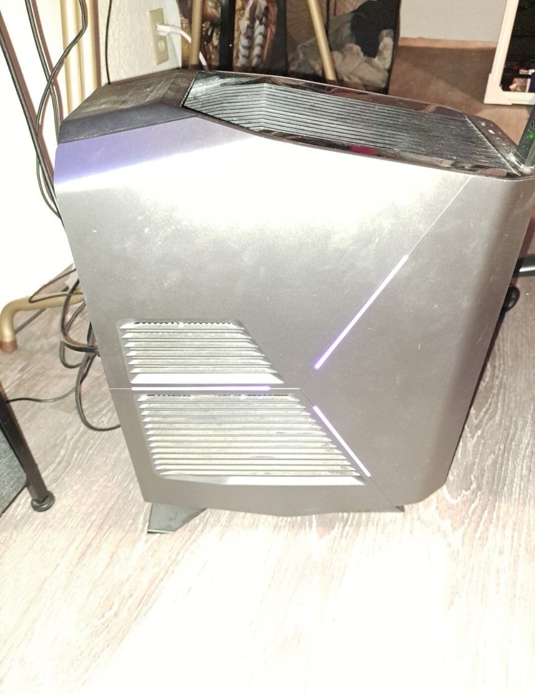 USED, Good condition, Alienware Aurora R7 INCLUDES MONITOR, KEYBOARD ...