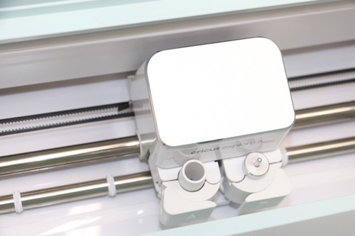 Cricut Explore 3 Vinyl Die Cutting Machine CXPL203B - Blue - Picture 5 of 16