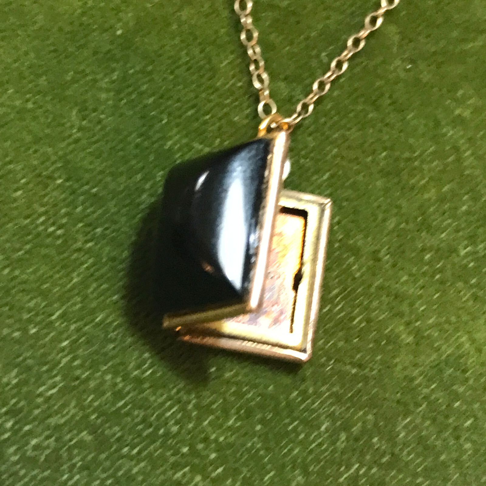 Picture 1 of 15