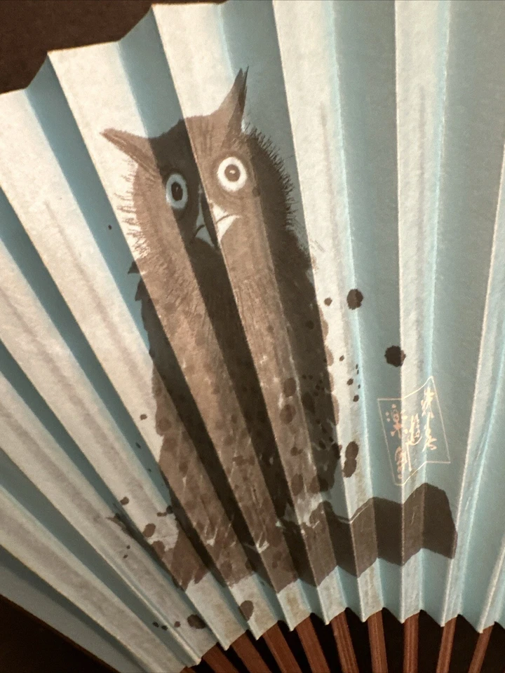 "Auténtico abanico plegable japonés de bambú búho pintado a mano, firmado 16""" Foto 4 de 4