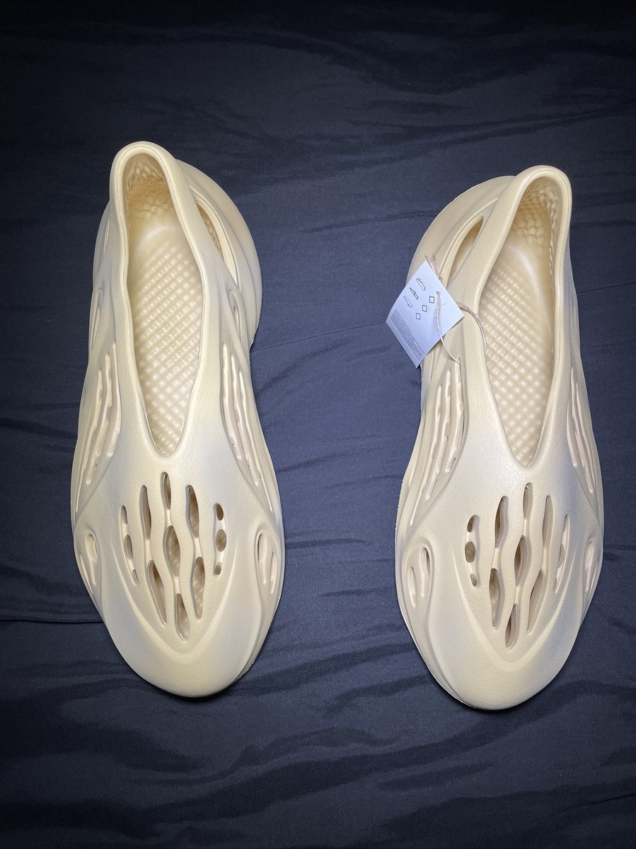 【ADIDAS】Yeezy Foam RNR★イージーフォームランナー★GV6843 Adidas Yeezy Foam RNR Runner DESERT SAND 2023 YZY AUTHENTIC