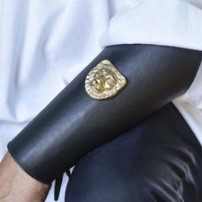 Warriors Call Genuine Black Leather Lion Armor Set Greaves Bracers