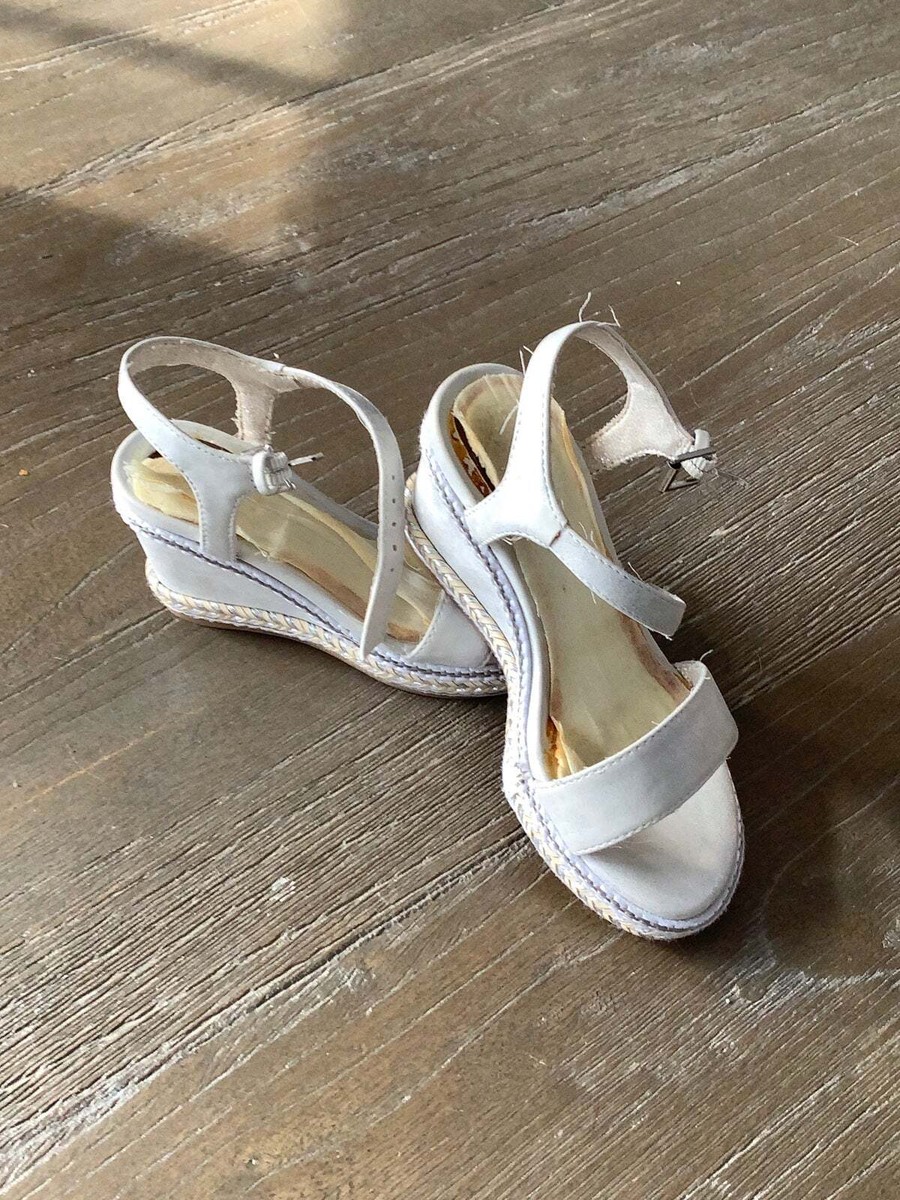 Dressy Silver Wedge Sandals Stuart Weitzman Girls Wedge Sandals Sz 11 Dressy  Wedding Silver, image size:900x1200