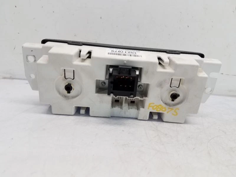 Chevrolet Cobalt 2005-10 control de temperatura con aire acondicionado (C67) - delantero 15217879 Foto 4 de 4