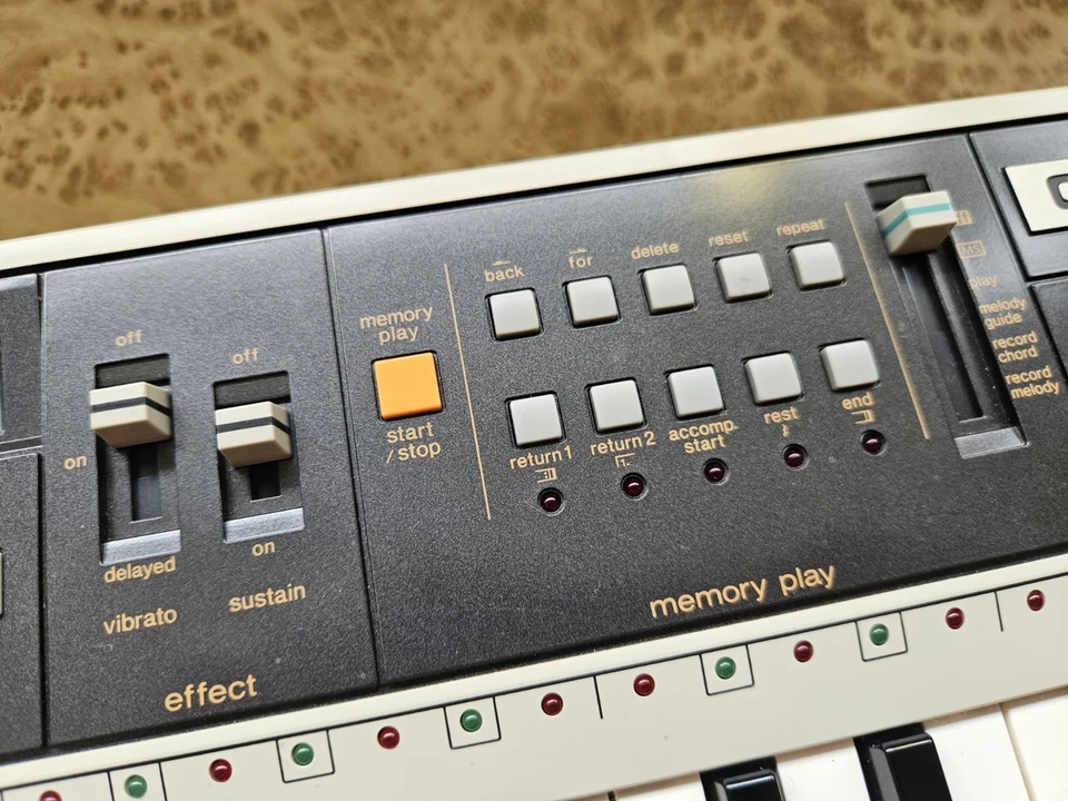 Vintage Casio Casiotone MT-70 Electronic Keyboard Japan - image 4 of 4