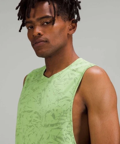 Lululemon Metal Vent Tech 2.0 Sleeveless Shirt 