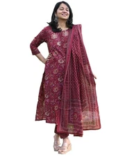GoSriKi Women's Rayon Blend Straight Printed Kurta with Pant & Dupatta