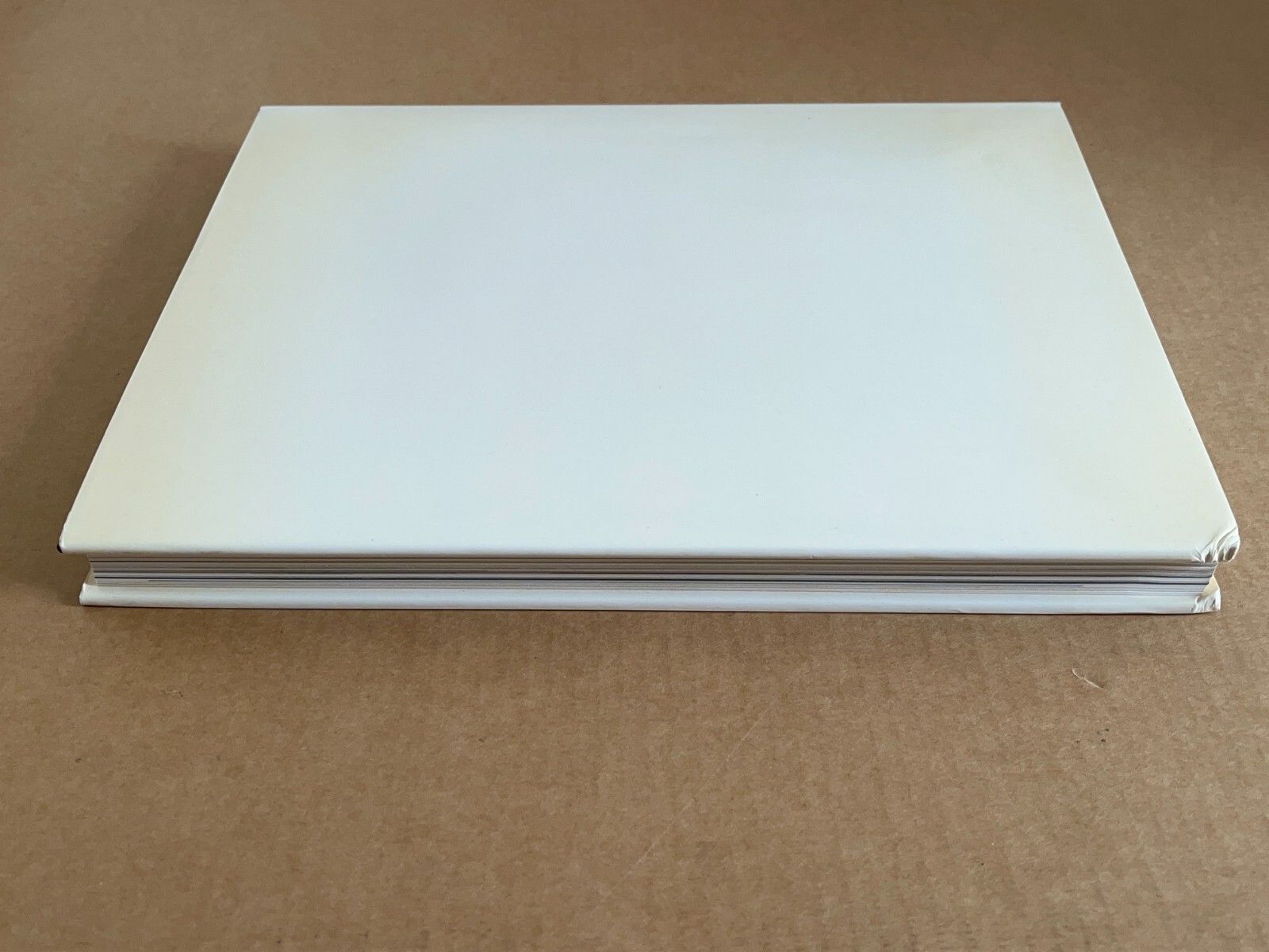 Virgilio Vercelloni - L'AVVENTURA DEL DESIGN: DINO GAVINA - Jaca Book 1987