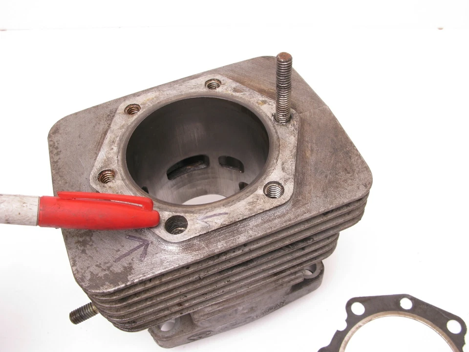 Chaparral Xenoah G50B 484 Engine Cylinder Jug 72mm Stripped Thread 79304 - Image 2 of 4