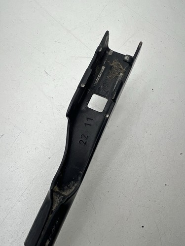 2012-2015 Volkswagen Passat Front Right Windshield Wiper Arm OEM. - Picture 9 of 9