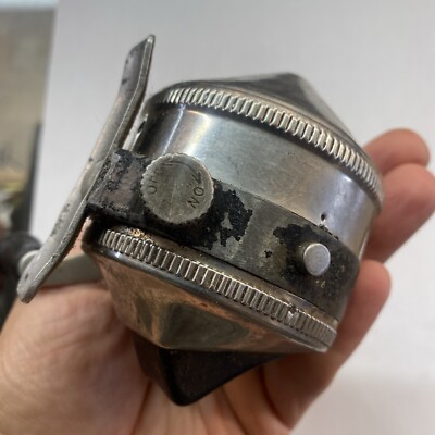 Vintage Zebco 33 Fishing Reel Spinner Push Button Chrome Black
