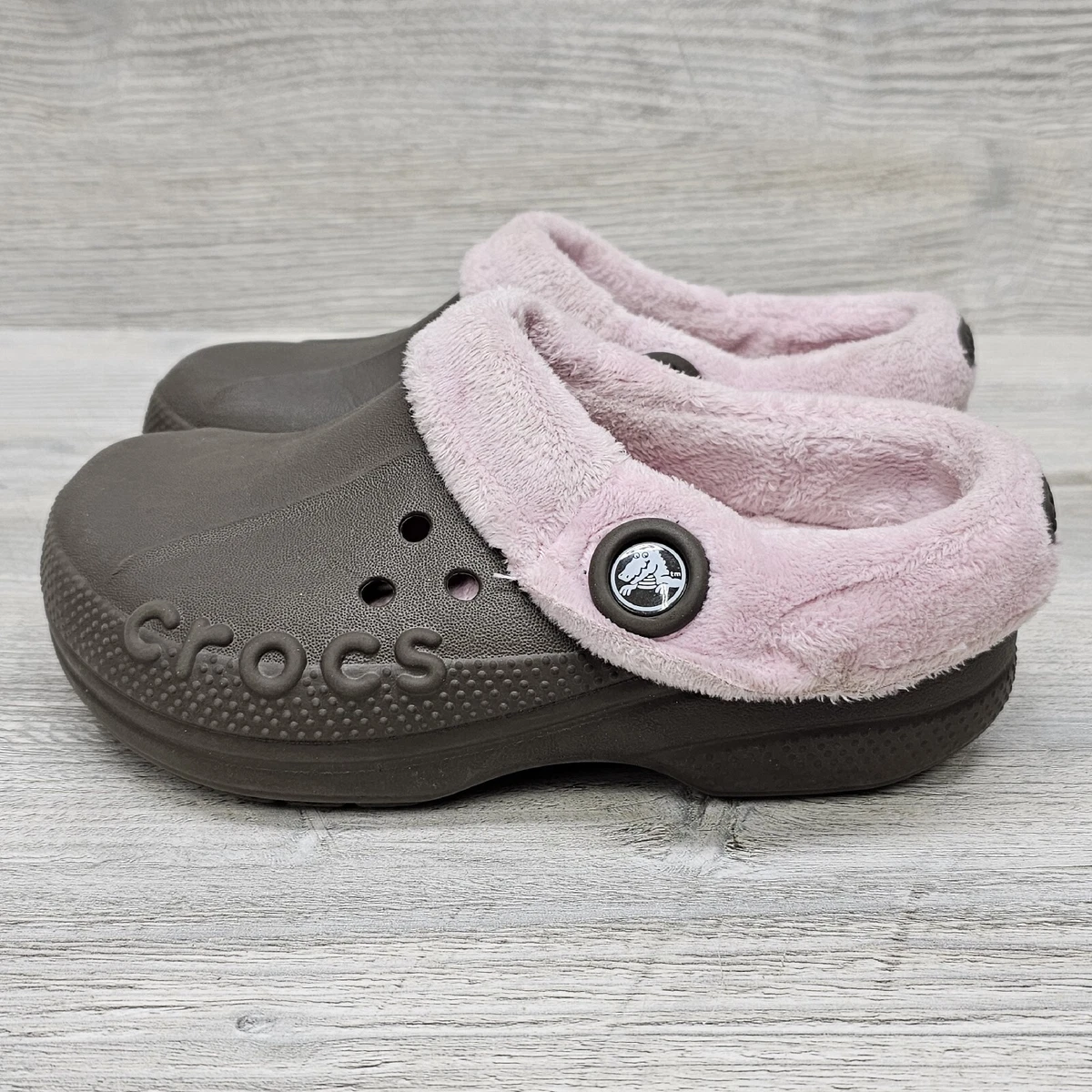 Crocs blitzen polar sales fleece clog