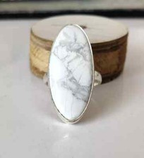 مقتنيات Howlite Gemstone