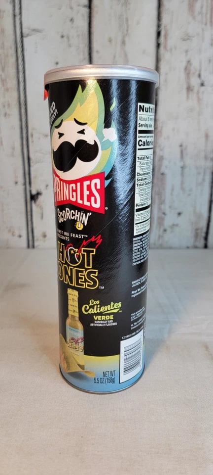 PRINGLES HOT ONES Los Calientes Verde EDIÇÃO LIMITADA LACRADA FECHADA 5,5 oz - Imagem 2 de 4