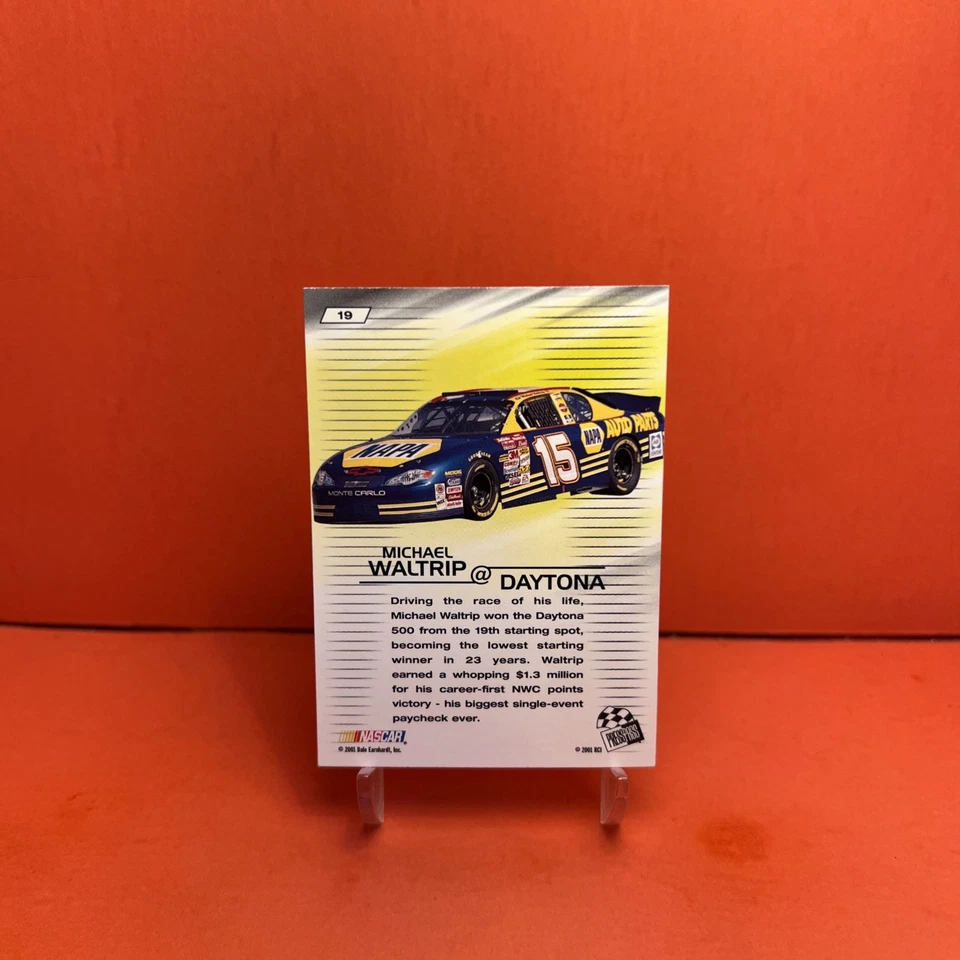 2001 Press Pass VIP Sunday Money Michael Waltrip #19 NM🦄 - Image 2 of 2