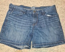 Old Navy The Flirt Mid-Rise Denim Jean Shorts Size 8 pre-owned