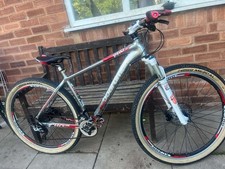 Boardman Pro 29inMountain Bike 16in Silver Red Front Sus Flat Bar Hyd Disc