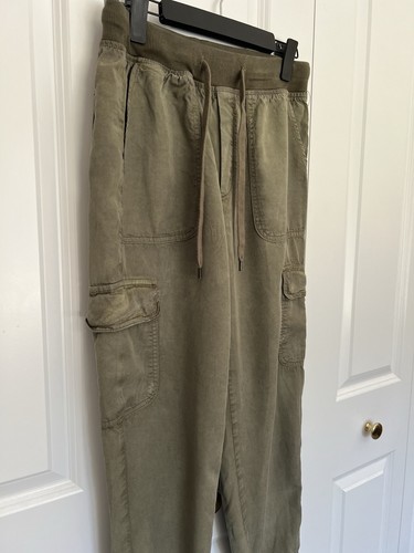 American Eagle Hose grün Cargo elastischer Bund Baggy Jogger Bein - Damengröße 2 - Bild 6 von 20