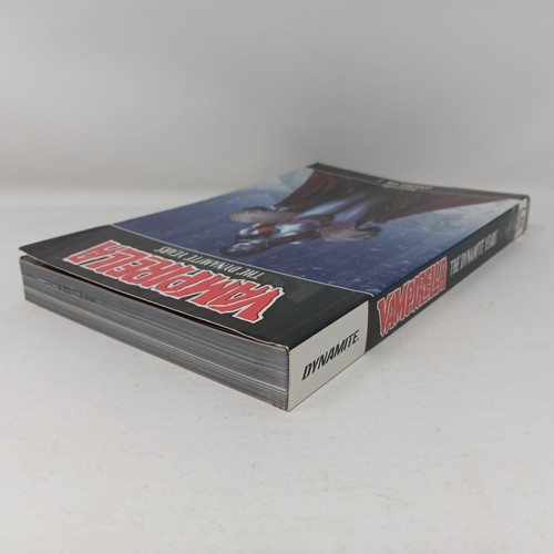 Vampirella The Dynamite Years Omnibus Vol 2 Taschenbuch Brandon Jerwa Erstdruck - Bild 13 von 13
