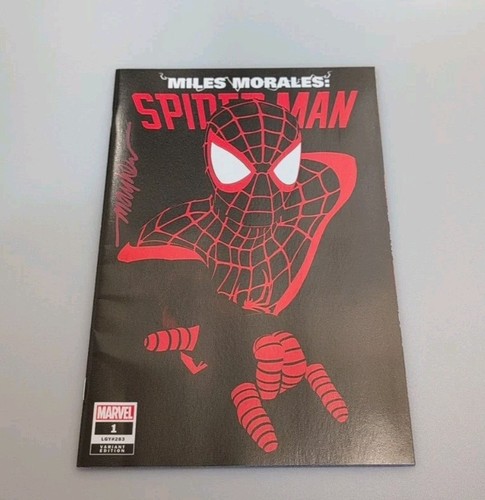 Miles Morales Spider-Man #1 Mike Mayhew Studio variante A firmato con certificato di autenticità quasi nuovo + - Foto 5 di 7