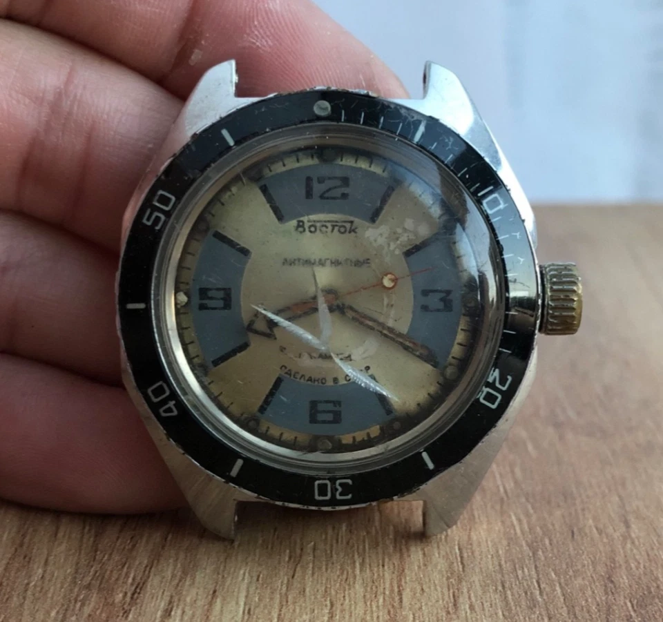 Watch Vostok Amphibian Antimagnetic Wostok Wristwatch USSR SSSR SU Soviet Rare - Image 2 of 4