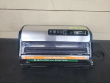 FoodSaver FM5200 2-in-1 Automatic Vacuum Sealer Machine