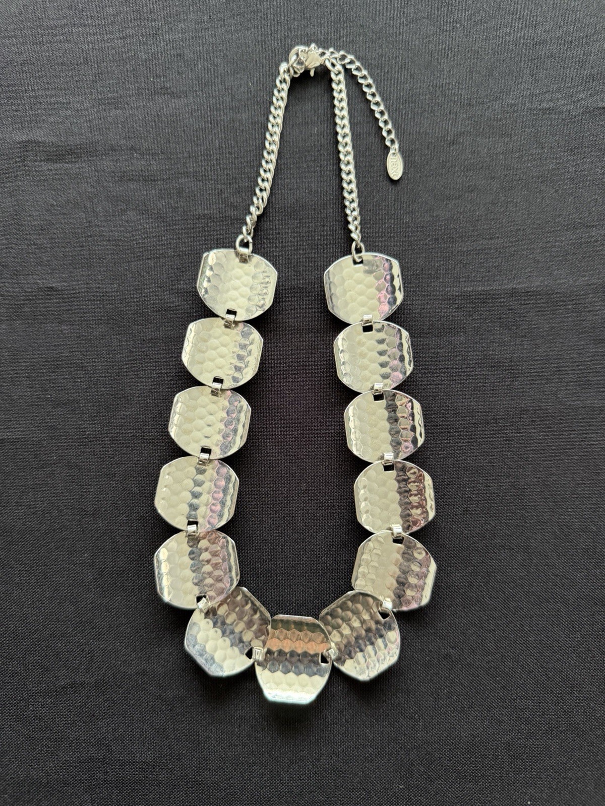 Vintage Interlocking Hammered Link Lightweight Si… - image 8