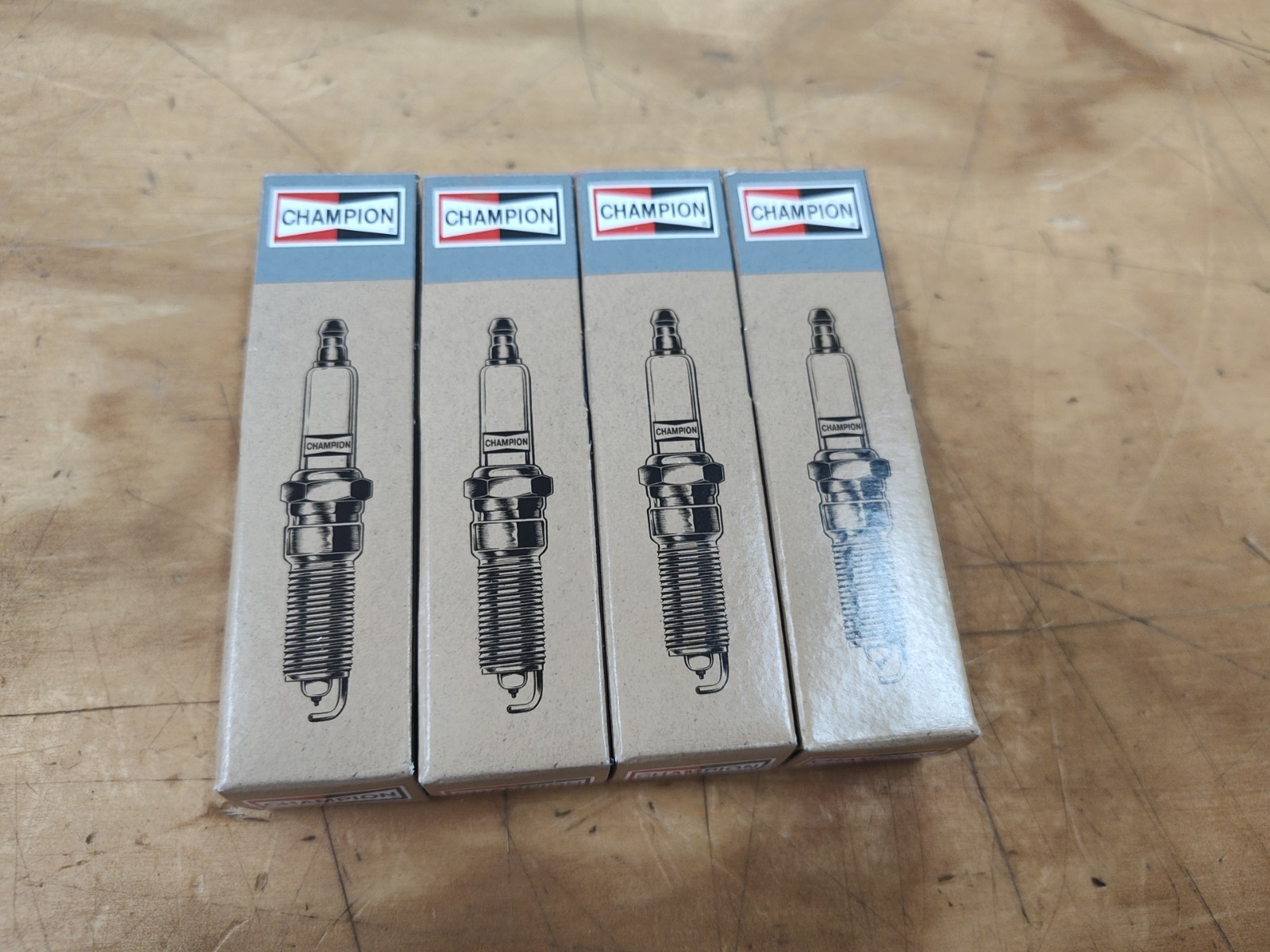 New Champion Spark Plugs Small Engine 4 # 843 / CJ8 Mower Vintage Pkg Deal 4