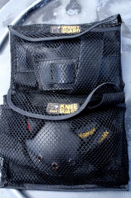 Bone Shieldz Knee-Wrist Guards w/Sports Bag, Heavy Duty, Medium 5241, PreOwned