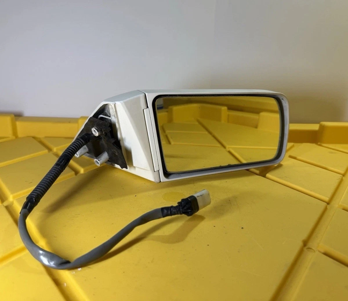 Mirror Assemblies for 1985 Nissan 300ZX for sale | eBay
