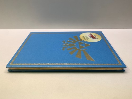 THE LEGEND OF ZELDA SKYWARD SWORD COLLECTOR'S EDITION GUIDE - NEW SEALED - Picture 5 of 9