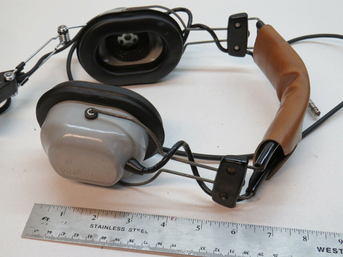 Solo haz Acurrucarse Seis David Clark 710HB Aircraft Headset and Microphone Combo M-1/DC 7IOHB | eBay Solo haz Acurrucarse Seis David Clark 710HB Aircraft Headset and Microphone Combo M-1/DC 7IOHB | eBay