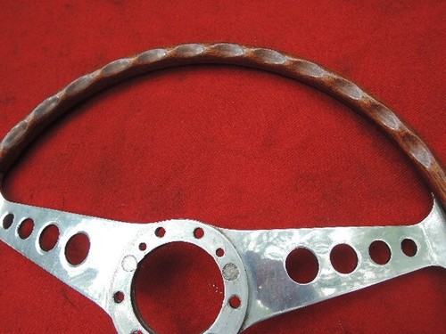 LES LESTON "Grand Prix" 15" Wood STEERING WHEEL 3 Spoke Porsche FERRARI Alfa BMW - Picture 14 of 24