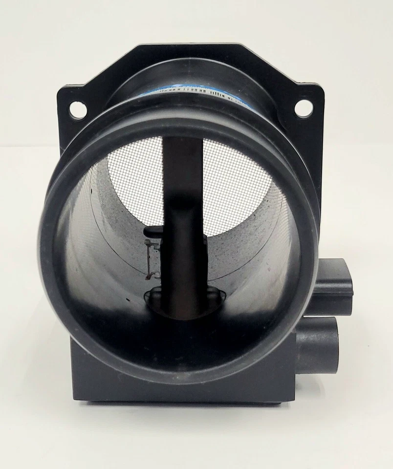 Standard Motor Products Mass Air Flow Sensor MF21007 for Nissan 200SX 1995-2017 - Image 3 of 4