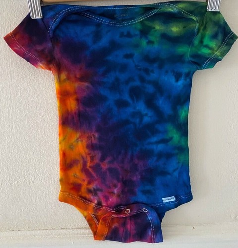 Nuevo Tie Dye 3-6 meses Gerber Onsies 100% algodón manga corta todas las estaciones todos los días - Imagen 10 de 15