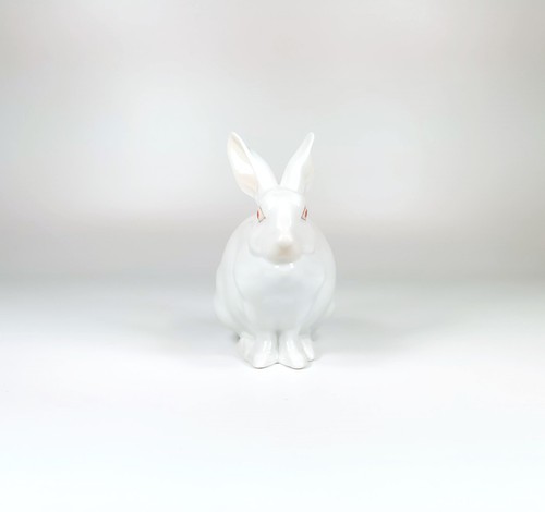 HEREND, WHITE RABBIT SITTING 5", HANDPAINTED PORCELAIN FIGURINE, MINT ! (I147) - Picture 7 of 13