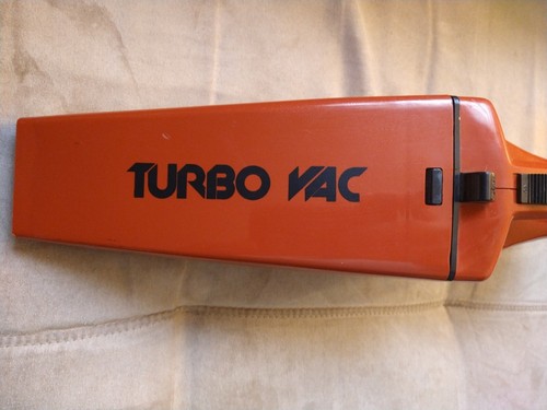 Vintage Turbo Vac 12 Volt Car Auto Plug Vacuum W/Inflater - Picture 2 of 8