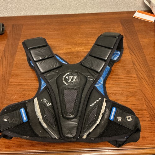 Warrior Evo Chest Protector Lacrosse Black N Blue Size Medium EHL17-BK-M Used