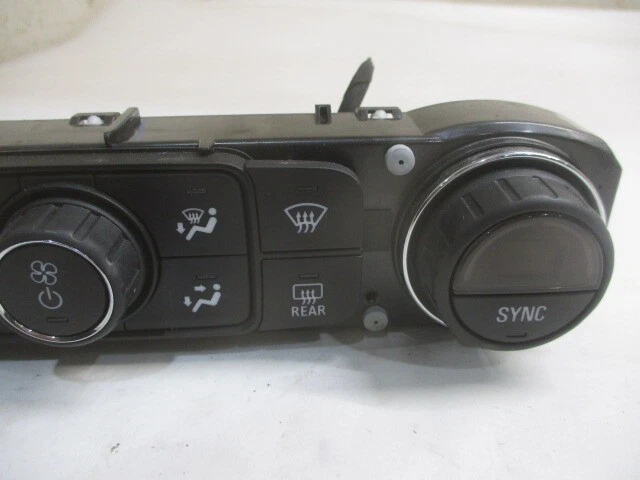 GMC Acadia Sierra 3500 Automatic Climate AC Heater Control OEM LKQ - Image 3 of 4