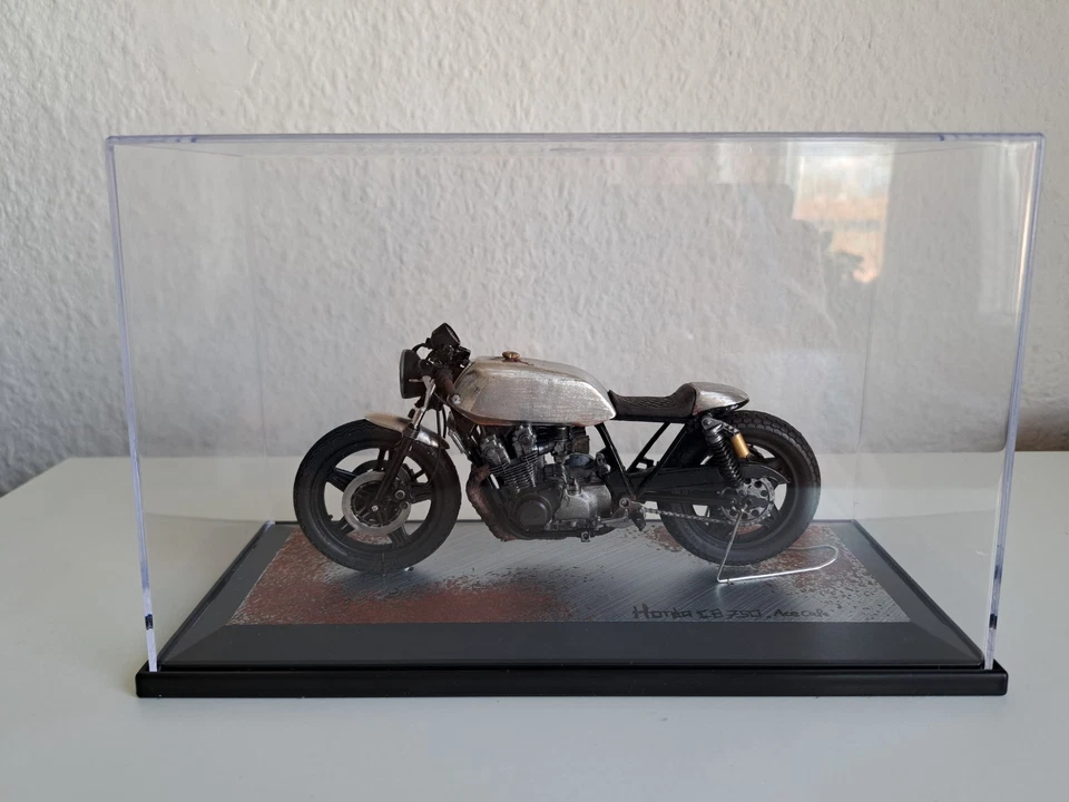 Honda CB 750 Cafe Racer Tamiya Unikat - Bild 4 von 4